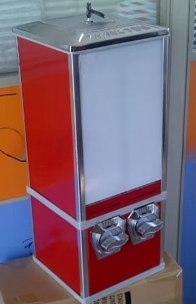 Distributore Automatico di Cap - Candy Vending Machine recensione e prezzo
